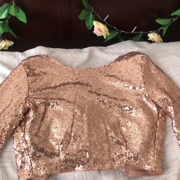 Shiny rose gold glitter sweater. - Picture 5 of 5
